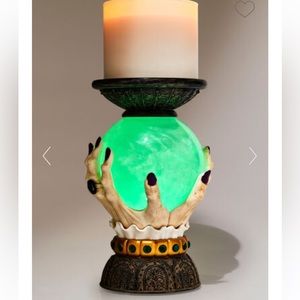 B&BW | Fortune Teller Water Crystal globe 3-Wick Candle Holder battery operated